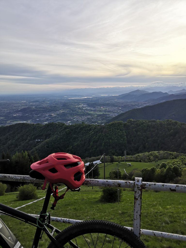 Bisbino-in-e-bike-2-768x1024 Rent E-bike in Como