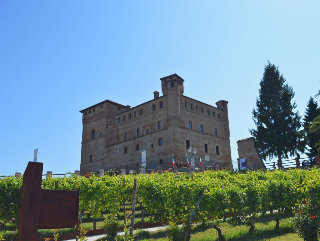 Castello-di-Grinzane-Cavour-1024x770 Langhe